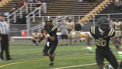 Image for story: WVSU football holds spring game