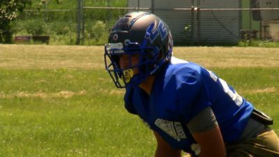 Image for story: North-South Classic: Lewis County's Hobbs says beach trip can wait