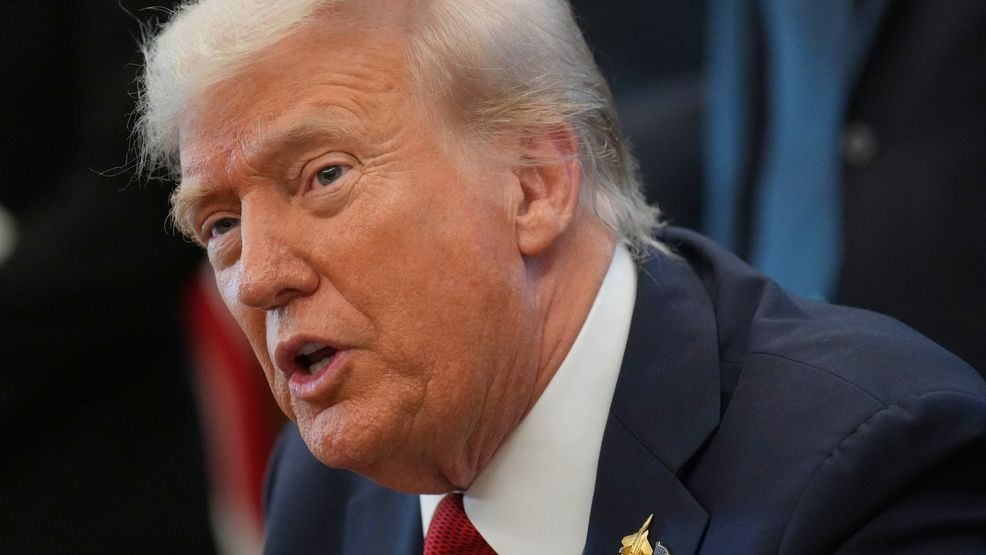 Image for story: VOTE: Should Trump pressure the Senate to end the shutdown against Democratic objections?