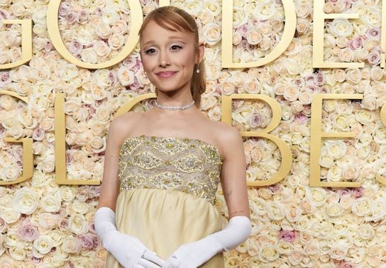 Image for story: Ariana Grande is ready to 'move past' her moon landing comments