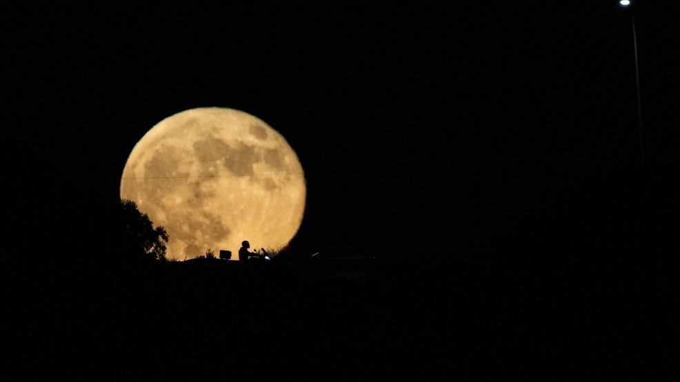 Image for story: The first supermoon of the year is approaching; here's what to know