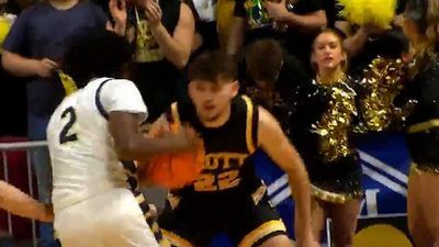 Image for story: Game 22: Top-seeded Shady Spring advances to Class AAA finals with 63-35 win over Scott