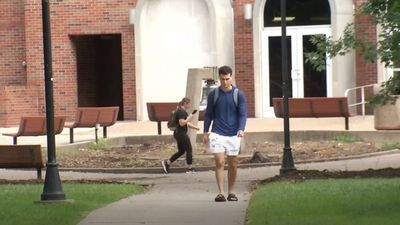 Image for story: Marshall University students return for first day of classes