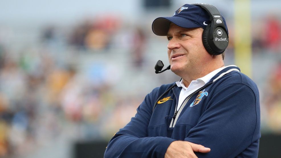 Image for story: Dampier throws career-high 4 TD passes, runs for a score and Utah beats WVU 48-14