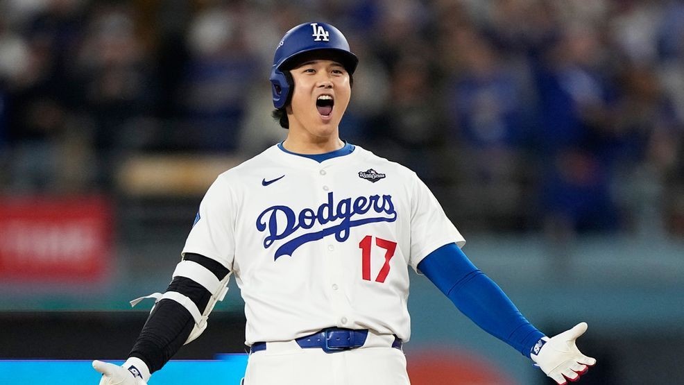 Image for story: Dodgers 2-way star Shohei Ohtani becomes 4-time MVP after unanimous win in NL