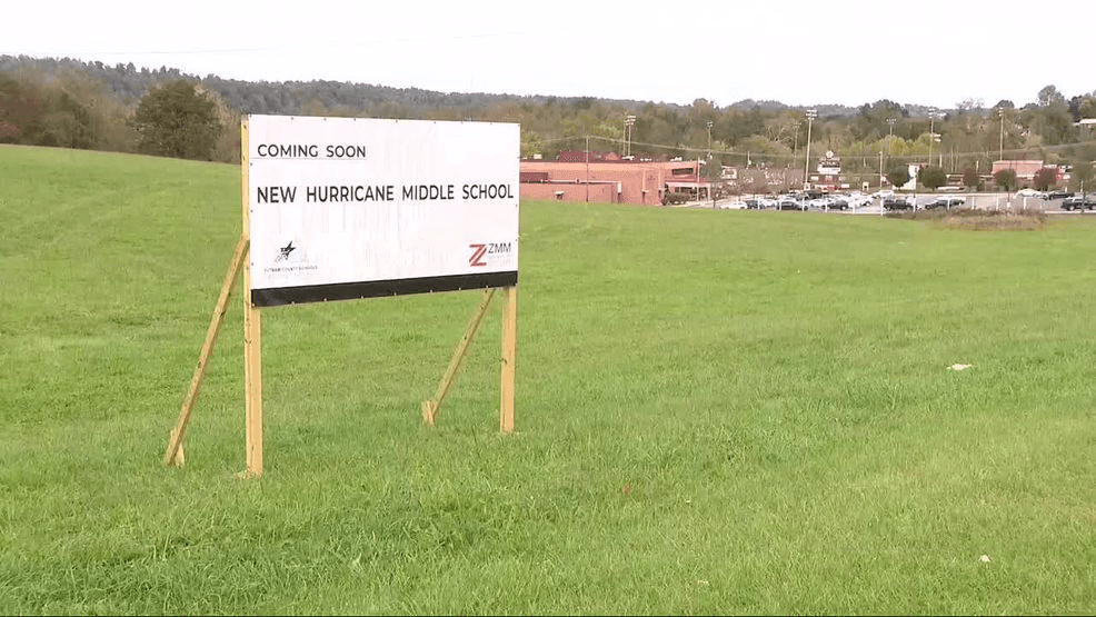 Image for story: Traffic study underway for new Hurricane Middle School