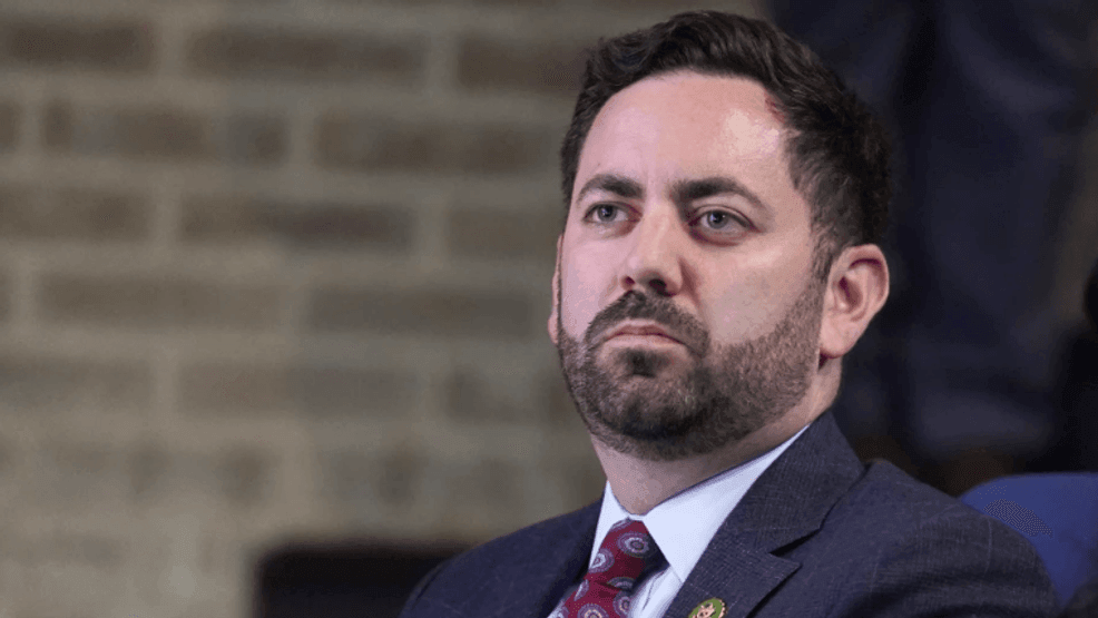 Image for story: Blue state Republicans start long-shot push to ban mid-decade redistricting