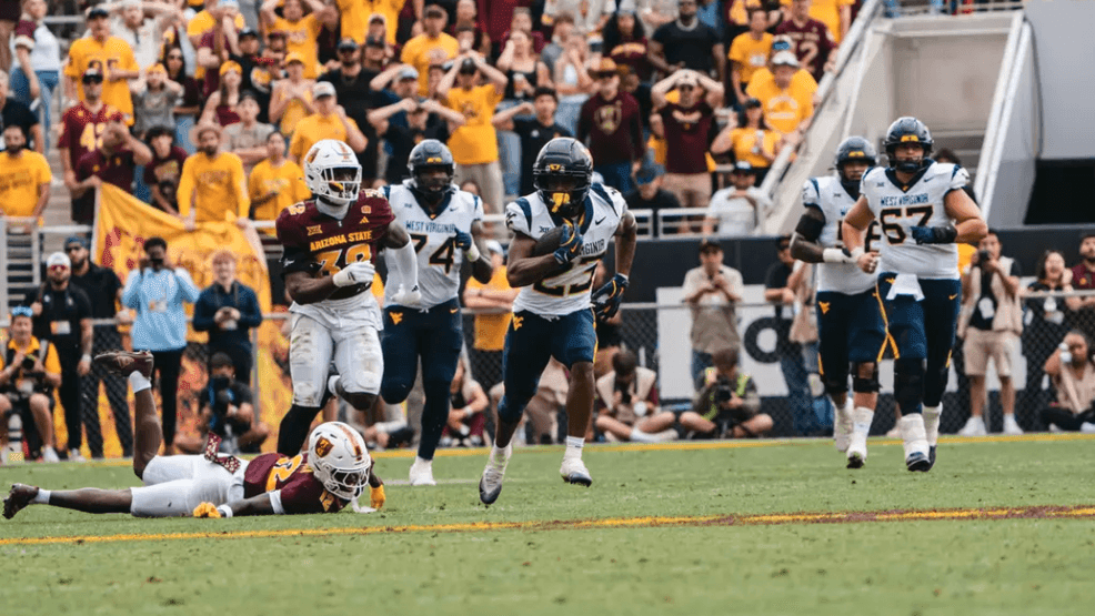 Image for story: WVU's 4th quarter comeback falls short in narrow 25-23 loss to Arizona State