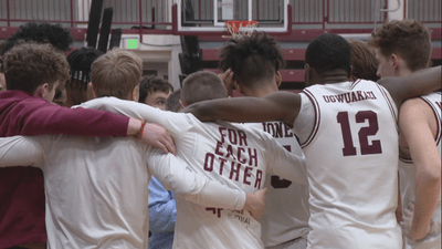 Image for story: MEC men's basketball: Charleston wins nine in a row